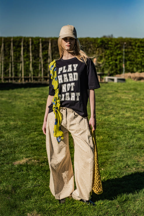 A photo of a finished Luki Trousers.