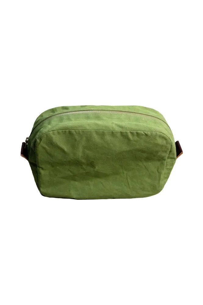 A photo of a finished Francli Dopp Bag.