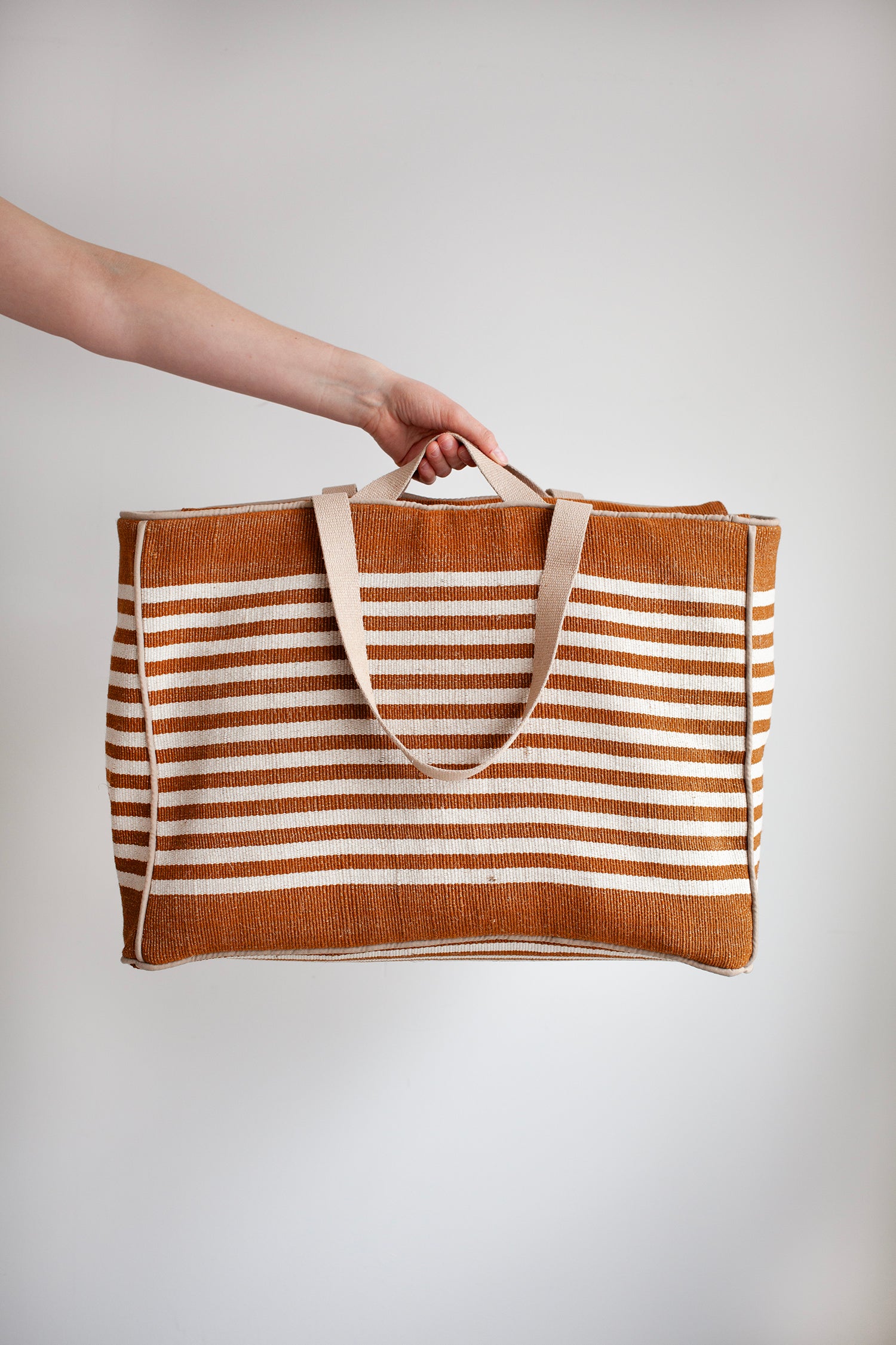 A photo of a finished Away Tote.