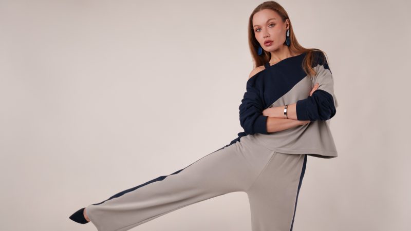 A photo of a finished Chamonix Color Block Sweatsuit.