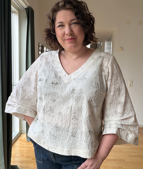 A photo of a finished Emma Top.