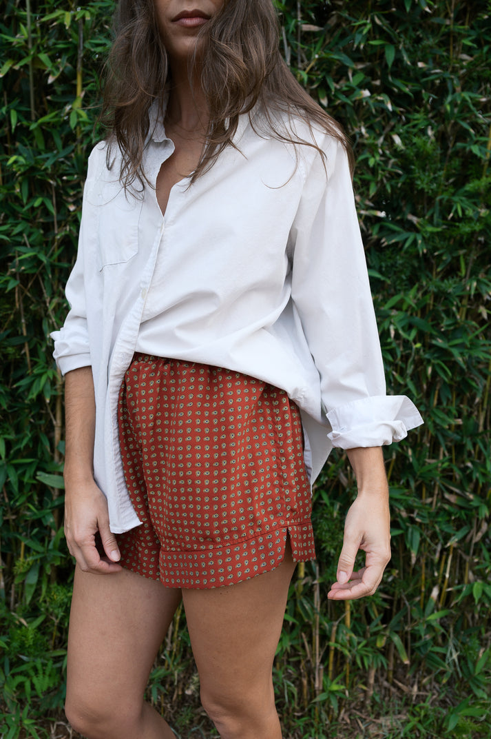 A photo of a finished Rose Bottoms.