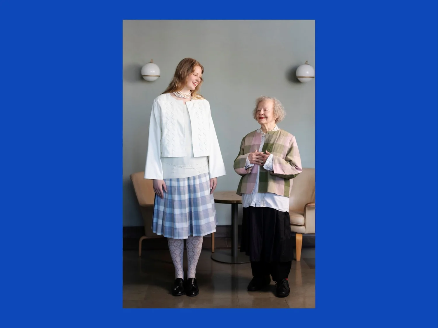 A photo of a finished Dia Reversible Jacket.