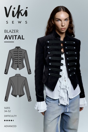 A photo of a finished Avital Blazer.